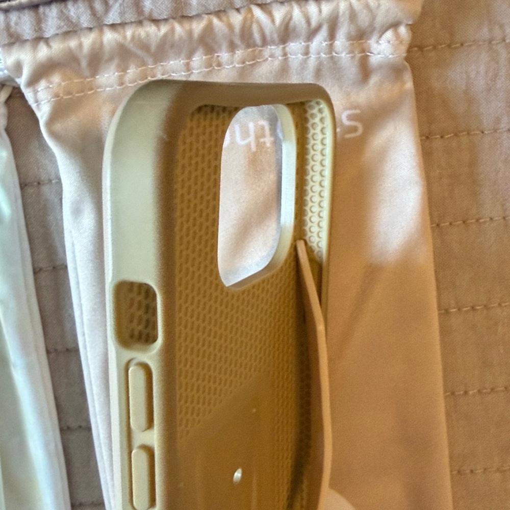 Loopy Case Lot iPhone 13 Pro Max - Picture 8 of 10